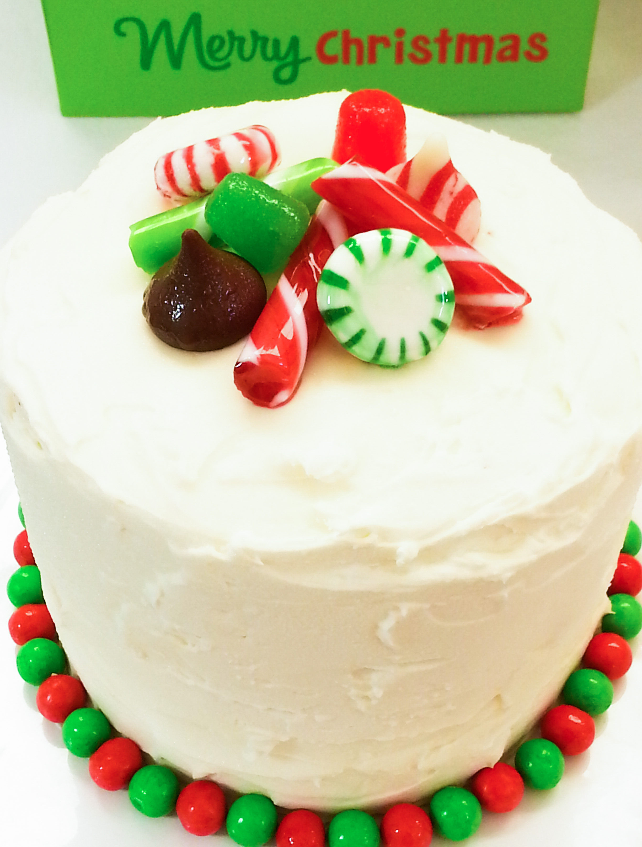 Merry & Bright Red Velvet cake